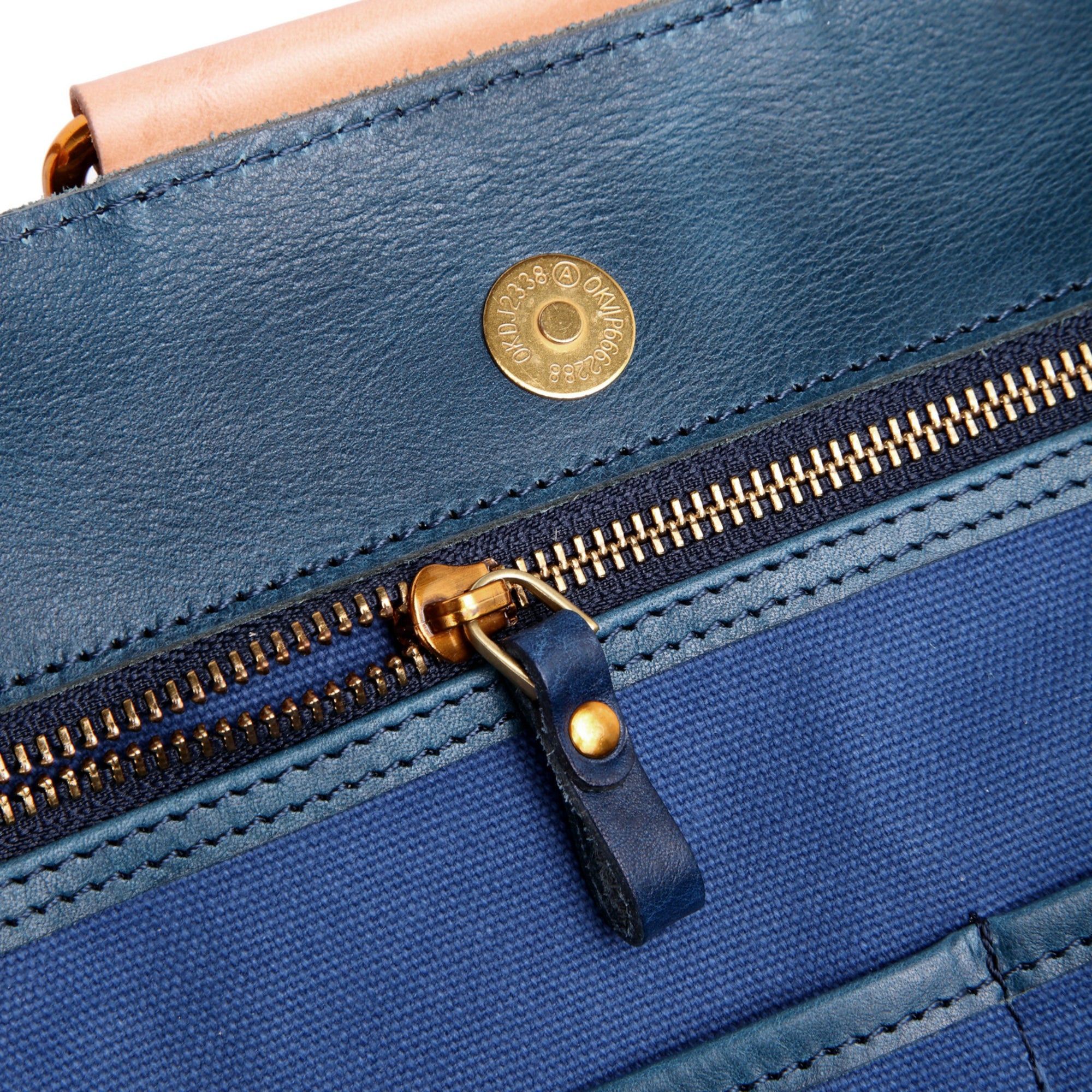 #color_navy