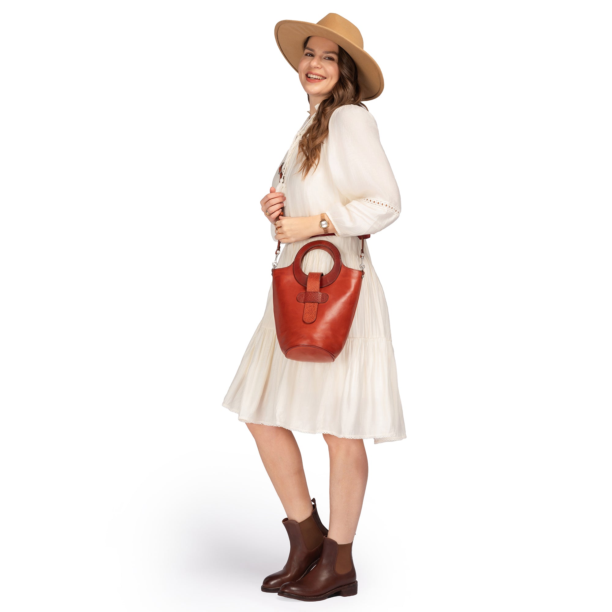 Lily Bucket Crossbody