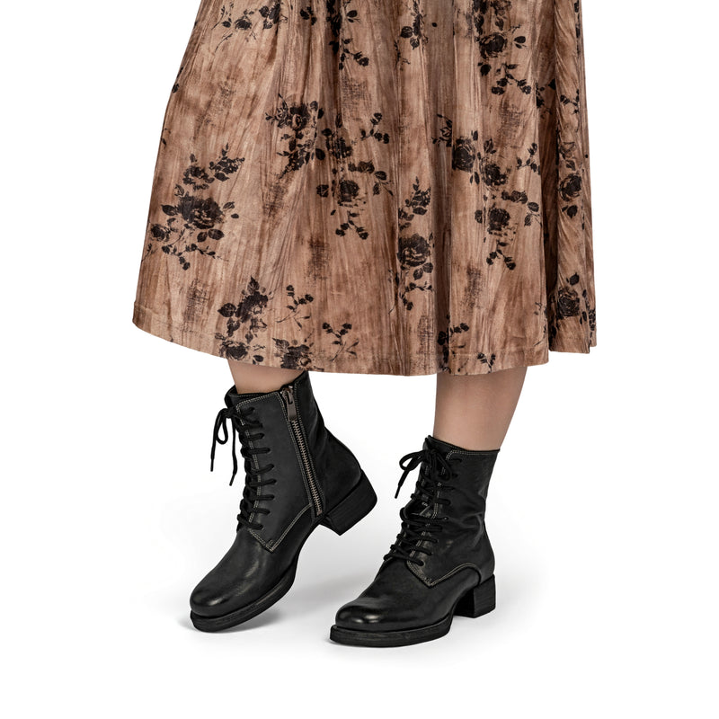 Heritage Lace