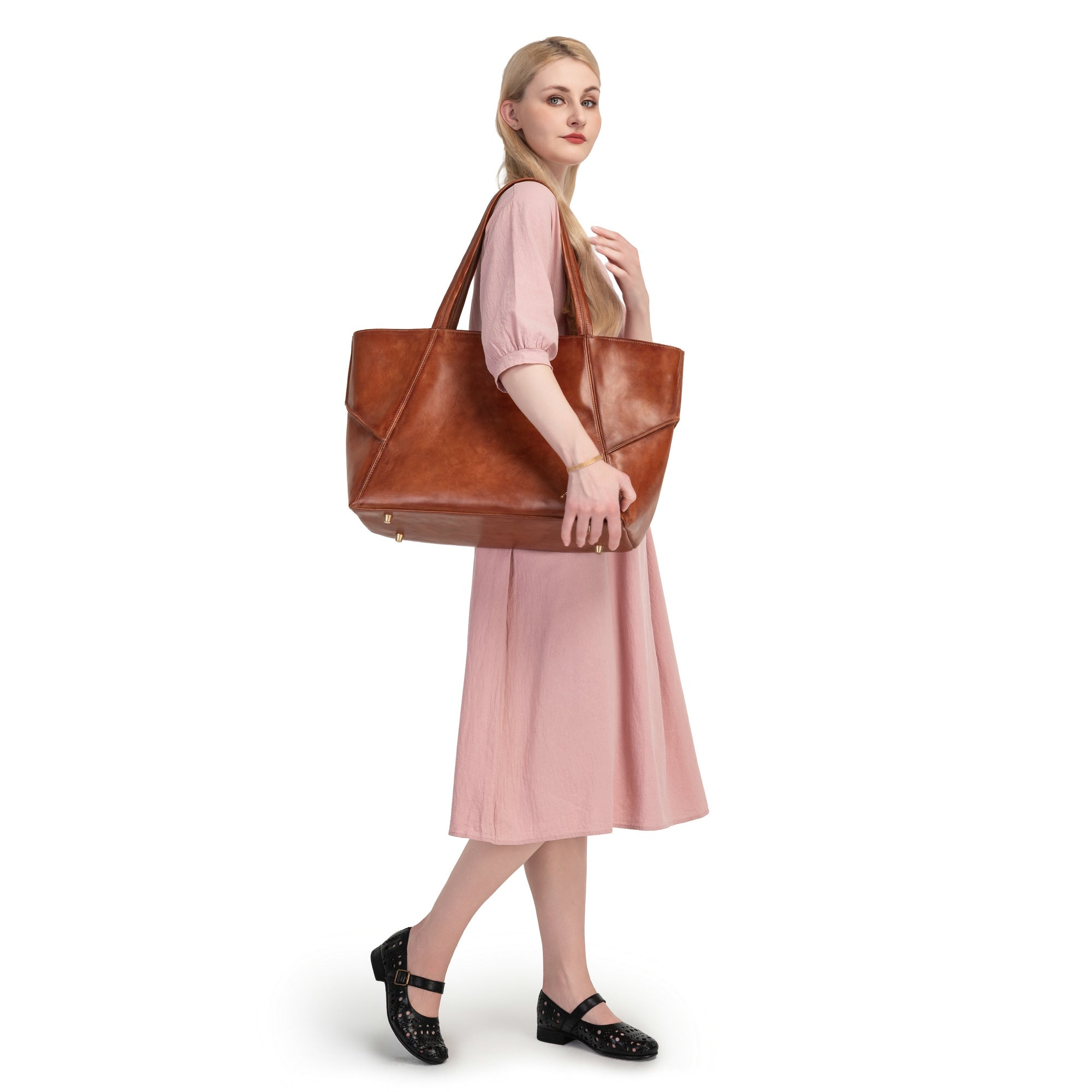 #color_cognacbrown