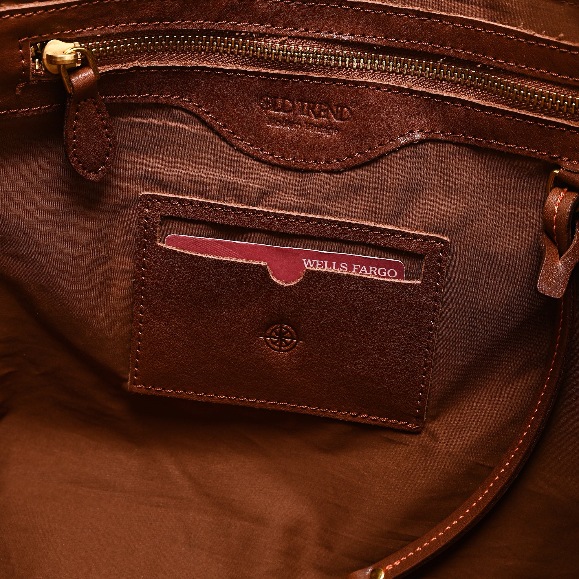 #color_cognacbrown