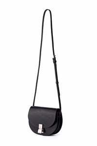 Bay Clam Crossbody